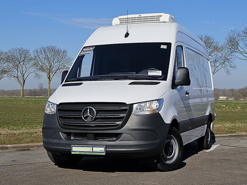 Mercedes-Benz Sprinter 317 L2H2 Koeler 3.5t-Trh - Utilitaire frigorifique: photos 1 Mercedes-Benz Sprinter 317 L2H2 Koeler 3.5t-Trh - Utilitaire frigorifique: photos 1