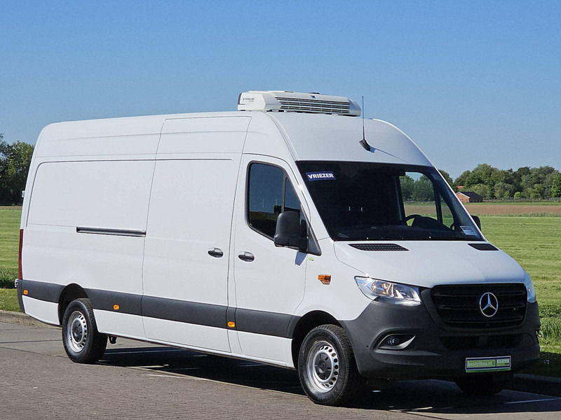 Mercedes-Benz Sprinter 317 L3H2 Maxi Koeler D/N - Utilitaire frigorifique: photos 5 Mercedes-Benz Sprinter 317 L3H2 Maxi Koeler D/N - Utilitaire frigorifique: photos 5