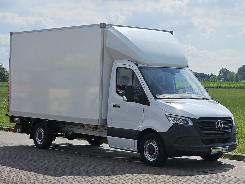 Mercedes-Benz Sprinter 317 ac LED EURO6 - Fourgon grand volume: photos 5 Mercedes-Benz Sprinter 317 ac LED EURO6 - Fourgon grand volume: photos 5