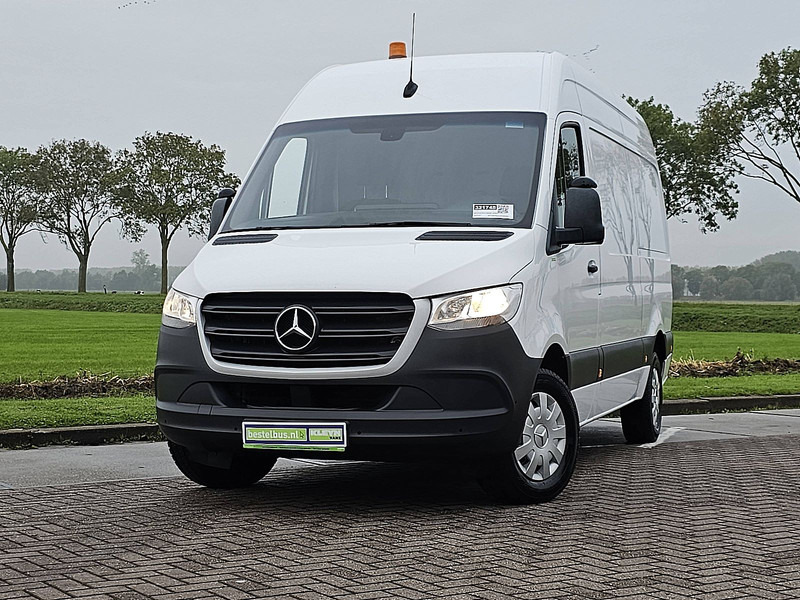 Mercedes-Benz Sprinter 317 ac automaat EURO6 - Fourgon utilitaire: photos 1 Mercedes-Benz Sprinter 317 ac automaat EURO6 - Fourgon utilitaire: photos 1