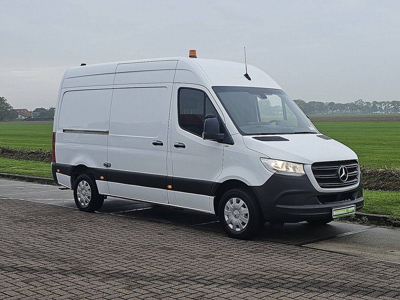 Mercedes-Benz Sprinter 317 ac automaat EURO6 - Fourgon utilitaire: photos 5 Mercedes-Benz Sprinter 317 ac automaat EURO6 - Fourgon utilitaire: photos 5
