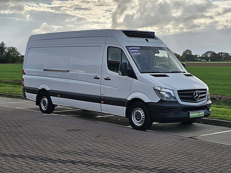 Mercedes-Benz Sprinter 319 L3H2 V6 Koelwagen! - Utilitaire frigorifique: photos 5 Mercedes-Benz Sprinter 319 L3H2 V6 Koelwagen! - Utilitaire frigorifique: photos 5