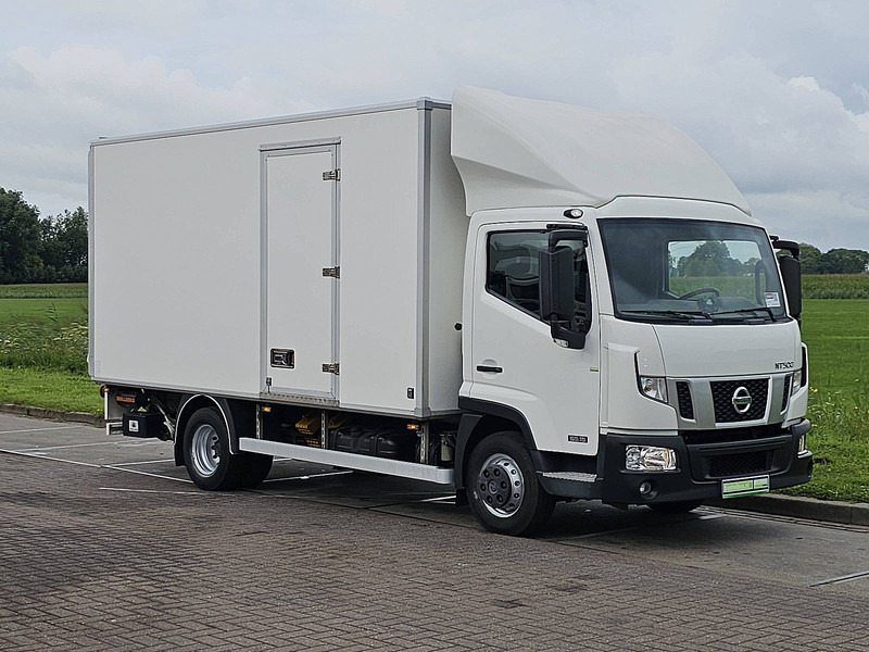 Nissan NT500 ac 3.0 EURO6 - Fourgon grand volume: photos 5 Nissan NT500 ac 3.0 EURO6 - Fourgon grand volume: photos 5