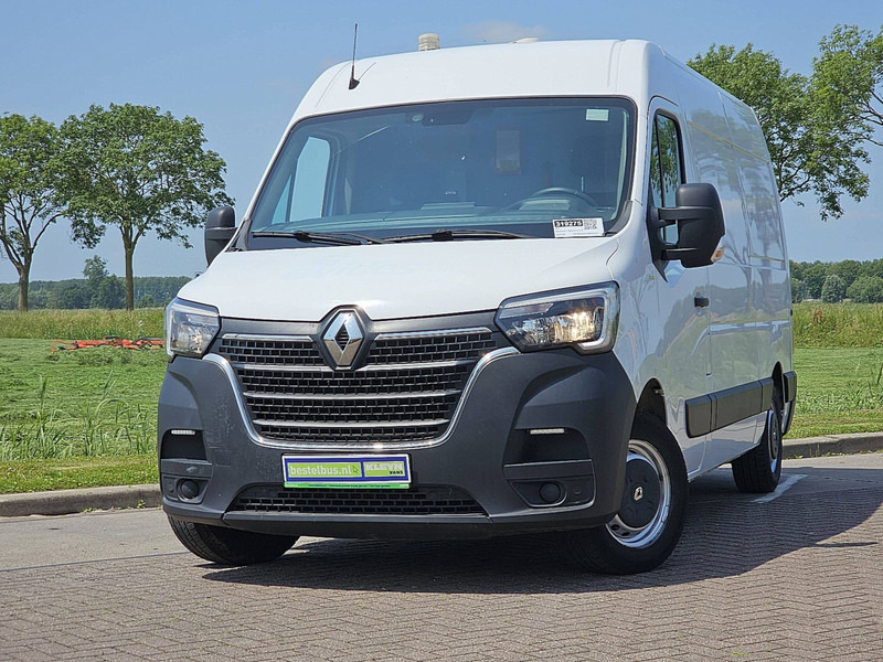 Renault Master 2.3 DCI 130 L2H2 - Fourgon utilitaire: photos 1 Renault Master 2.3 DCI 130 L2H2 - Fourgon utilitaire: photos 1