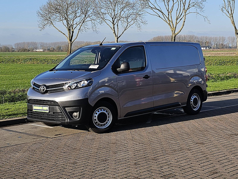 Toyota pro-ace 1.6 Worker EURO6 - Fourgonnette: photos 2 Toyota pro-ace 1.6 Worker EURO6 - Fourgonnette: photos 2