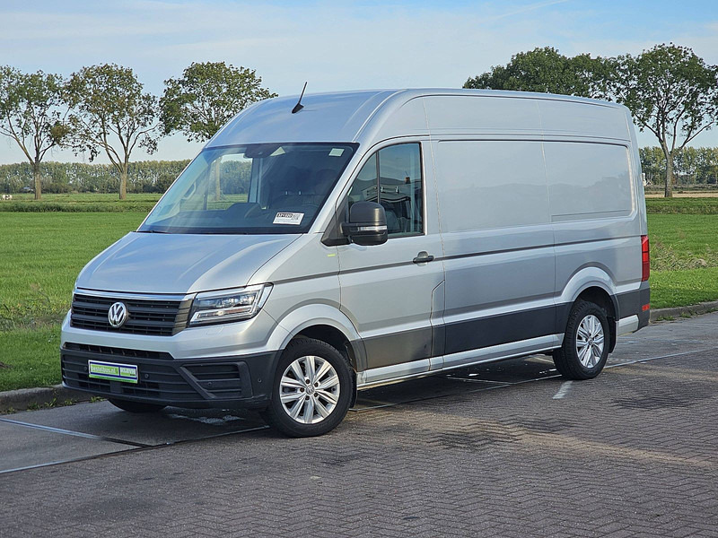 Volkswagen Crafter 35 2.0 L2H2 177Pk LED Euro6 - Fourgon utilitaire: photos 2 Volkswagen Crafter 35 2.0 L2H2 177Pk LED Euro6 - Fourgon utilitaire: photos 2