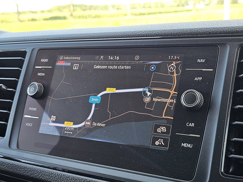Fourgon utilitaire Volkswagen Crafter 35 2.0 L3H2 Navi Trekhaak: photos 11