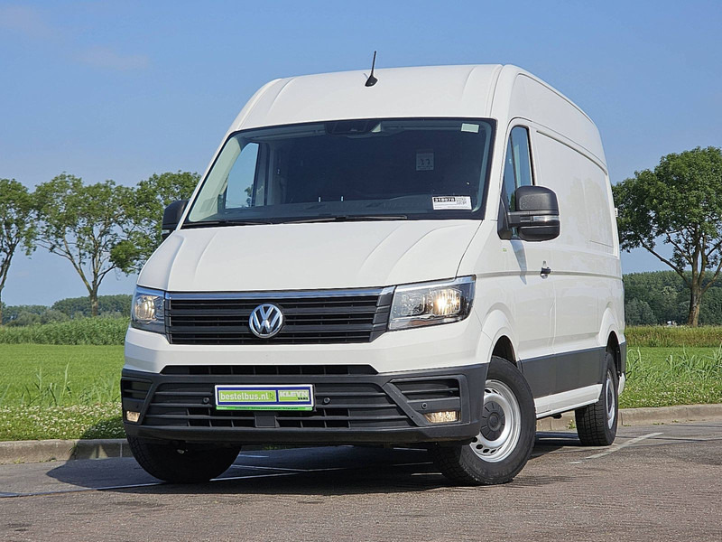 Volkswagen Crafter 35 2.0 TDI 177 L2H2 - Fourgon utilitaire: photos 1 Volkswagen Crafter 35 2.0 TDI 177 L2H2 - Fourgon utilitaire: photos 1