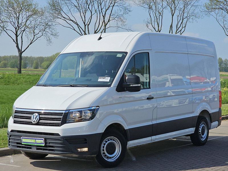 Volkswagen Crafter 35 2.0 TDI L2H2 - Fourgon utilitaire: photos 2 Volkswagen Crafter 35 2.0 TDI L2H2 - Fourgon utilitaire: photos 2