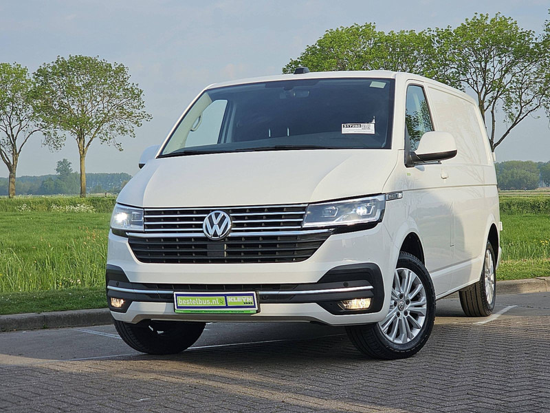 Volkswagen Transporter 2.0 TDI L1H1 BULLI LED NAP! - Fourgonnette: photos 1 Volkswagen Transporter 2.0 TDI L1H1 BULLI LED NAP! - Fourgonnette: photos 1