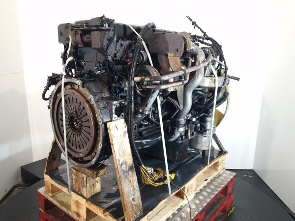 MAN D0836 LFL64 Engine (Truck) - Moteur pour Camion: photos 1 MAN D0836 LFL64 Engine (Truck) - Moteur pour Camion: photos 1