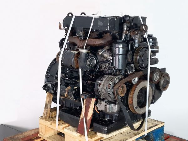 Mercedes Benz OM904LA Non Adblue Bus Spec Engine (Bus) - Moteur: photos 4 Mercedes Benz OM904LA Non Adblue Bus Spec Engine (Bus) - Moteur: photos 4