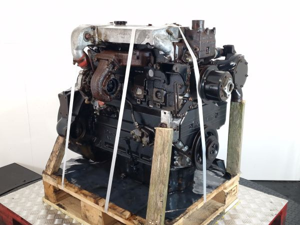 Perkins 1004.4T Engine (Plant) - Moteur pour Engins de chantier: photos 4 Perkins 1004.4T Engine (Plant) - Moteur pour Engins de chantier: photos 4