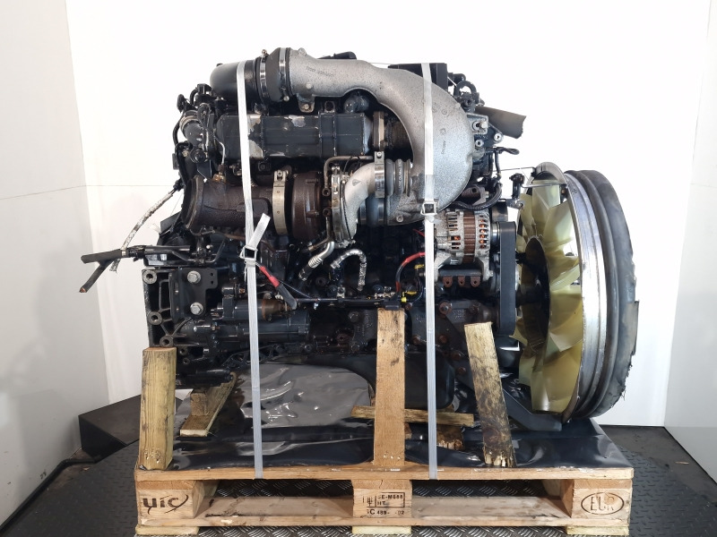 Renault DTI5 210 EUVI Engine (Truck) - Moteur pour Camion: photos 3 Renault DTI5 210 EUVI Engine (Truck) - Moteur pour Camion: photos 3