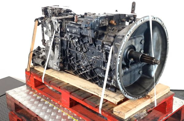 Boîte de vitesse ZF 6S1600 Gearbox: photos 9
