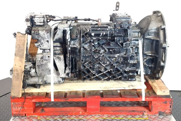 Boîte de vitesse ZF 6S1600 Gearbox: photos 8