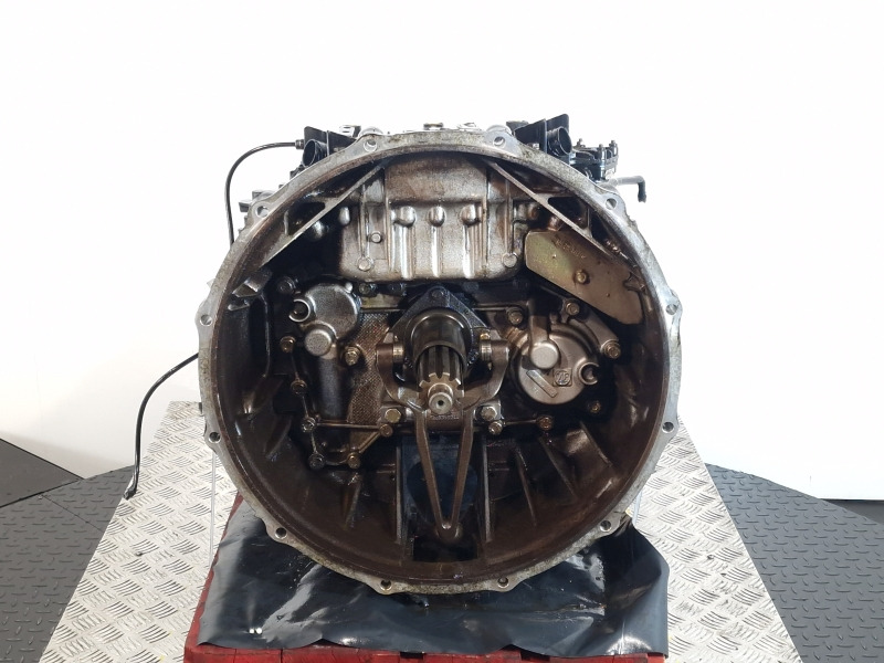ZF Astronic 12AS2130TD Gearbox - Boîte de vitesse: photos 2 ZF Astronic 12AS2130TD Gearbox - Boîte de vitesse: photos 2