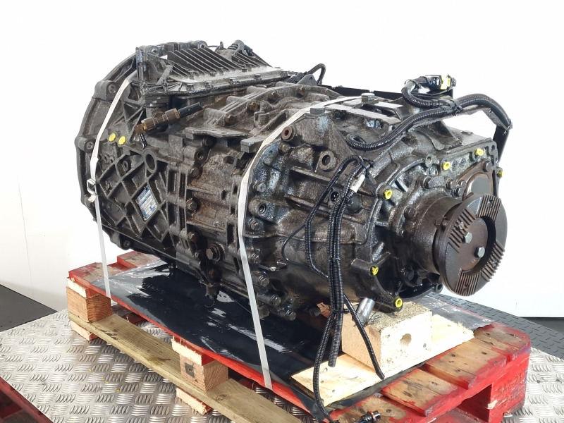 ZF Astronic 12AS2330TD Gearbox - Boîte de vitesse: photos 4 ZF Astronic 12AS2330TD Gearbox - Boîte de vitesse: photos 4