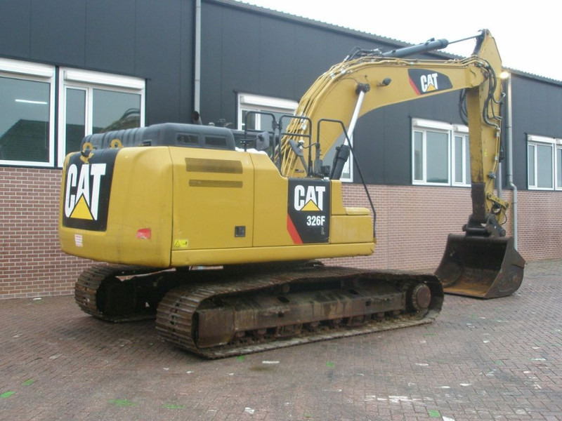 Caterpillar 326FL - Pelle sur chenille: photos 3 Caterpillar 326FL - Pelle sur chenille: photos 3
