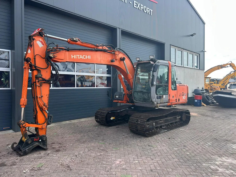 Hitachi ZX110 - Pelle sur chenille: photos 1 Hitachi ZX110 - Pelle sur chenille: photos 1
