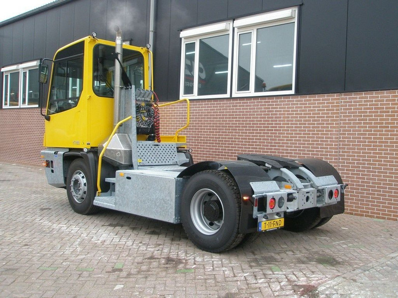 Terberg YT 193 YT193 - Tracteur portuaire: photos 2 Terberg YT 193 YT193 - Tracteur portuaire: photos 2