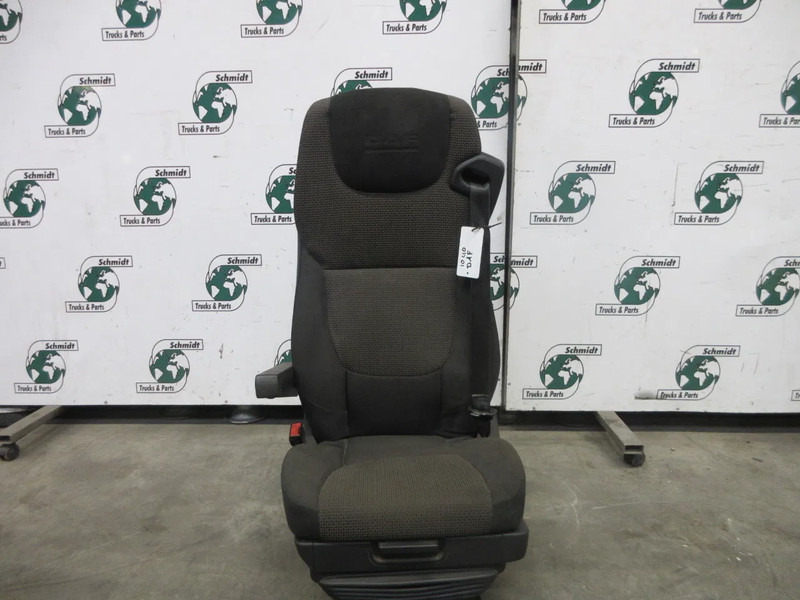 DAF 1710410 // 1707550 STOELEN SET DAF LF 210 EURO 6 MODEL 2020 - Siège pour Camion: photos 3 DAF 1710410 // 1707550 STOELEN SET DAF LF 210 EURO 6 MODEL 2020 - Siège pour Camion: photos 3