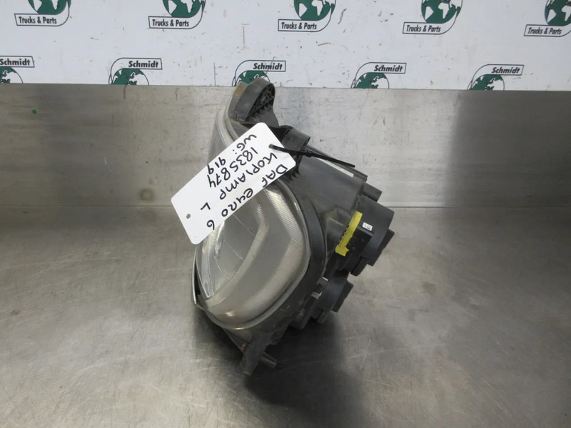DAF 1835874 KOPLAMP DAF XF CF EURO 6 MODEL LINKS - Feu avant pour Camion: photos 4 DAF 1835874 KOPLAMP DAF XF CF EURO 6 MODEL LINKS - Feu avant pour Camion: photos 4
