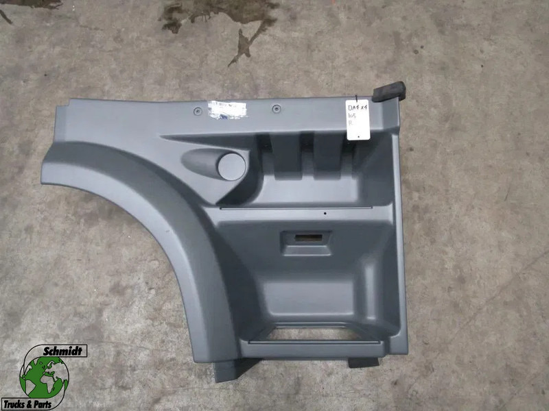 DAF 1836305//1836304//1291173//1291172 INSTAPKAST RECHT EN LINKS DAF XF 95 // 105 EURO 5 NIEUWE - Cabine et intérieur pour Camion: photos 1 DAF 1836305//1836304//1291173//1291172 INSTAPKAST RECHT EN LINKS DAF XF 95 // 105 EURO 5 NIEUWE - Cabine et intérieur pour Camion: photos 1