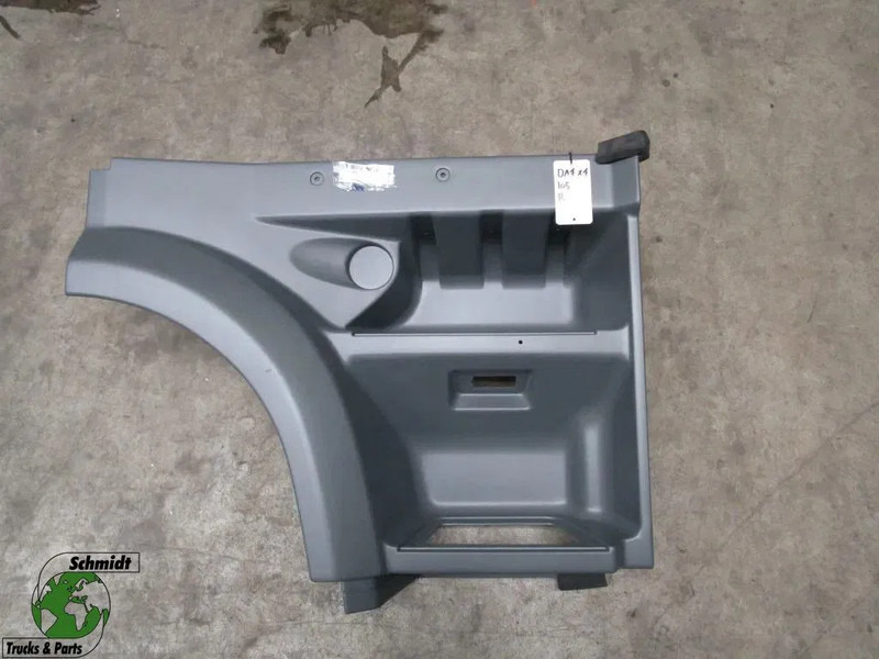 DAF 1836305//1836304//1291173//1291172 INSTAPKAST RECHT EN LINKS DAF XF 95 // 105 EURO 5 NIEUWE - Cabine et intérieur pour Camion: photos 3 DAF 1836305//1836304//1291173//1291172 INSTAPKAST RECHT EN LINKS DAF XF 95 // 105 EURO 5 NIEUWE - Cabine et intérieur pour Camion: photos 3