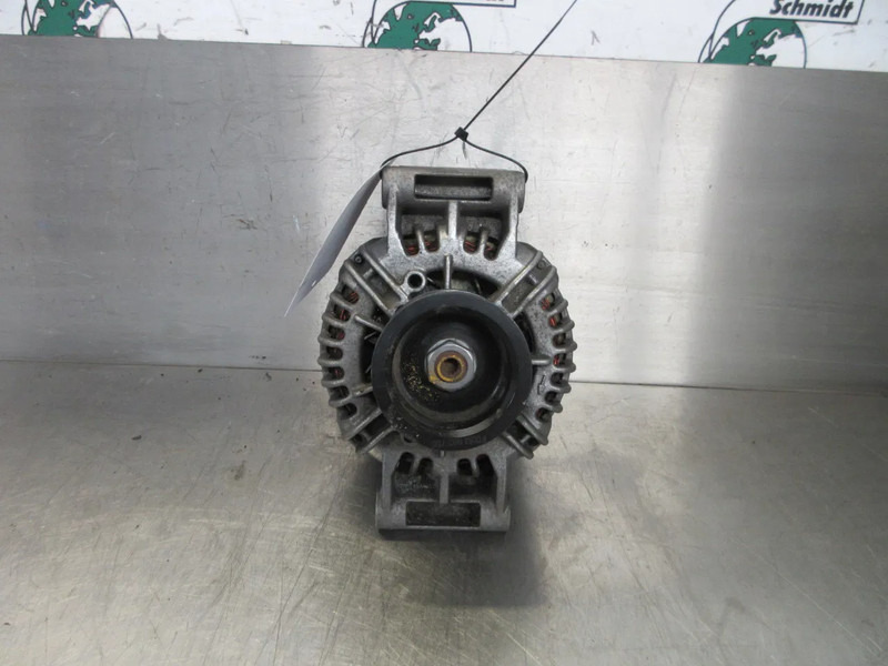 DAF 2022546 DYNAMO DAF XF CF 480 EURO 6 - Alternateur pour Camion: photos 5 DAF 2022546 DYNAMO DAF XF CF 480 EURO 6 - Alternateur pour Camion: photos 5