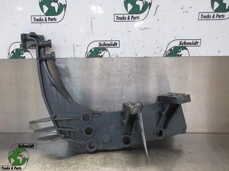 DAF 2035145 DAF CF 450 BUMPERSTEUN LINKS - Frame/ Châssis pour Camion: photos 1 DAF 2035145 DAF CF 450 BUMPERSTEUN LINKS - Frame/ Châssis pour Camion: photos 1