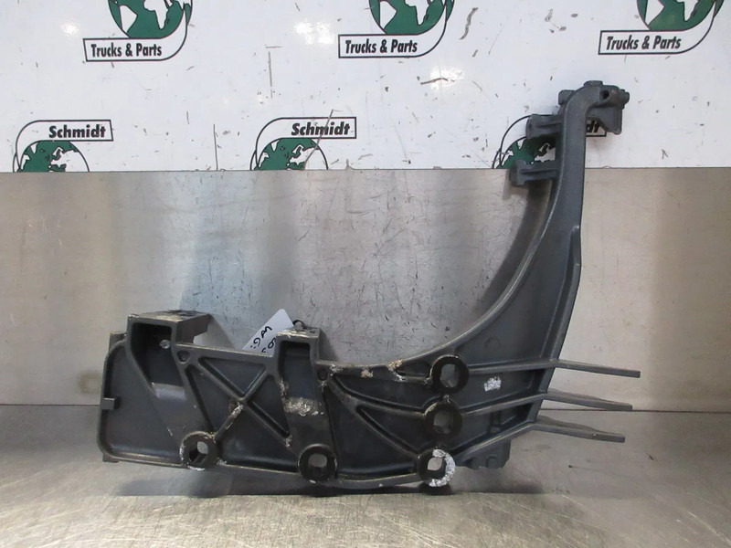 DAF 2035145 DAF CF 450 BUMPERSTEUN LINKS - Frame/ Châssis pour Camion: photos 2 DAF 2035145 DAF CF 450 BUMPERSTEUN LINKS - Frame/ Châssis pour Camion: photos 2
