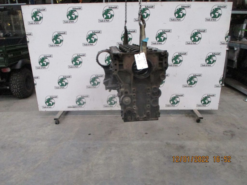 DAF CF400 1944673 ONDERBLOK EURO 6 - Moteur et pièces pour Véhicule utilitaire: photos 5 DAF CF400 1944673 ONDERBLOK EURO 6 - Moteur et pièces pour Véhicule utilitaire: photos 5