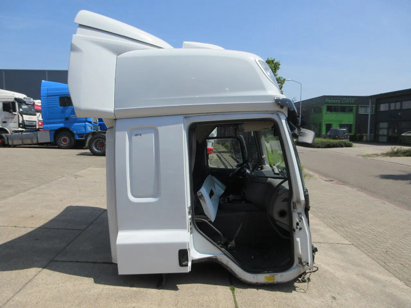 DAF DAF CF 410 EURO 6 MODEL 2021 VOOR ONDERDELEN DONOR EURO 6 - Cabine et intérieur pour Camion: photos 3 DAF DAF CF 410 EURO 6 MODEL 2021 VOOR ONDERDELEN DONOR EURO 6 - Cabine et intérieur pour Camion: photos 3