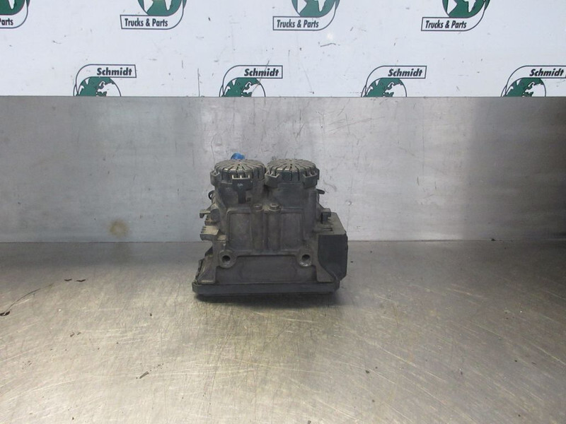 Mercedes-Benz A 000 429 58 24 EBS Modulator ACTOS EURO 6 - Pièces de frein pour Camion: photos 3 Mercedes-Benz A 000 429 58 24 EBS Modulator ACTOS EURO 6 - Pièces de frein pour Camion: photos 3