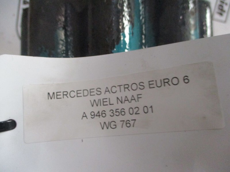 Mercedes-Benz A 946 356 02 01 WIELNAAF EURO 6 - Moyeu pour Camion: photos 3 Mercedes-Benz A 946 356 02 01 WIELNAAF EURO 6 - Moyeu pour Camion: photos 3