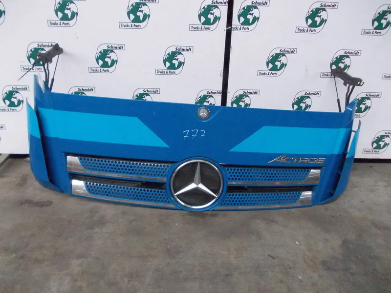 Mercedes-Benz ACTROS A 960 750 04 09 / A 960 750 06 18 FRONTPLAAT/GRILLE EURO 6 - Calandre pour Camion: photos 5 Mercedes-Benz ACTROS A 960 750 04 09 / A 960 750 06 18 FRONTPLAAT/GRILLE EURO 6 - Calandre pour Camion: photos 5