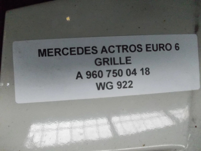 Mercedes-Benz ACTROS A 960 750 04 18 GRILLE EURO 6 - Calandre pour Camion: photos 3 Mercedes-Benz ACTROS A 960 750 04 18 GRILLE EURO 6 - Calandre pour Camion: photos 3