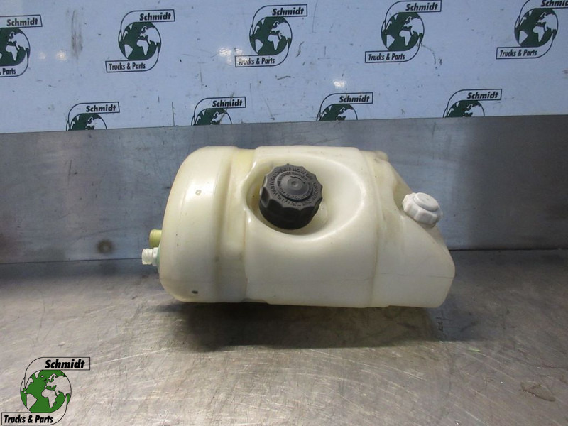 Renault MAGNUM 5010619109 EXPANSIEVAT EURO 5 - Vase d'expansion pour Camion: photos 1 Renault MAGNUM 5010619109 EXPANSIEVAT EURO 5 - Vase d'expansion pour Camion: photos 1