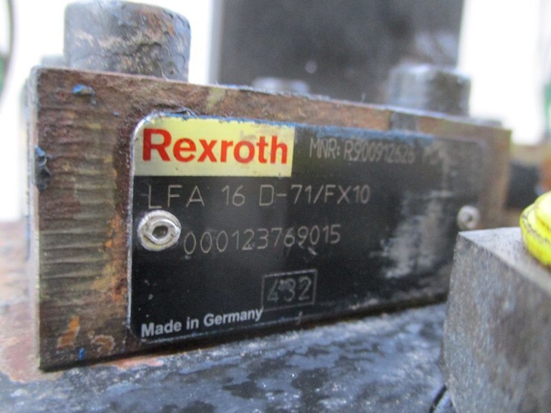 Rexroth LFA 16D-71/FX10 REXROTH HYDRODRIVE POMP DAF XF 106 EURO 6 4X4 - Hydraulique pour Camion: photos 3 Rexroth LFA 16D-71/FX10 REXROTH HYDRODRIVE POMP DAF XF 106 EURO 6 4X4 - Hydraulique pour Camion: photos 3