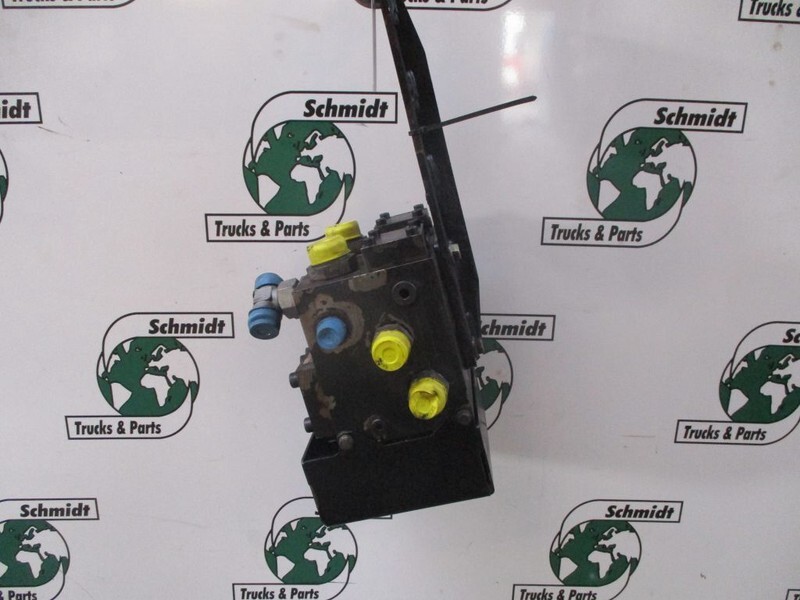 Rexroth LFA 16D-71/FX10 REXROTH HYDRODRIVE POMP DAF XF 106 EURO 6 4X4 - Hydraulique pour Camion: photos 2 Rexroth LFA 16D-71/FX10 REXROTH HYDRODRIVE POMP DAF XF 106 EURO 6 4X4 - Hydraulique pour Camion: photos 2