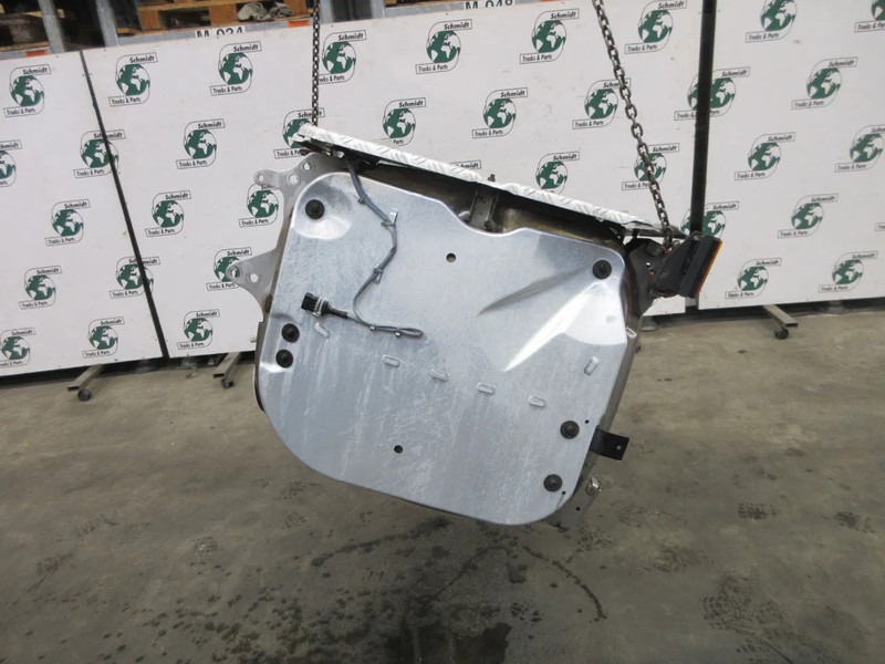 Scania 2521074 // 2574128 // 2609872 // 2496313 // 21075016 KATALYSATOR NGS LNG - Catalyseur pour Camion: photos 3 Scania 2521074 // 2574128 // 2609872 // 2496313 // 21075016 KATALYSATOR NGS LNG - Catalyseur pour Camion: photos 3