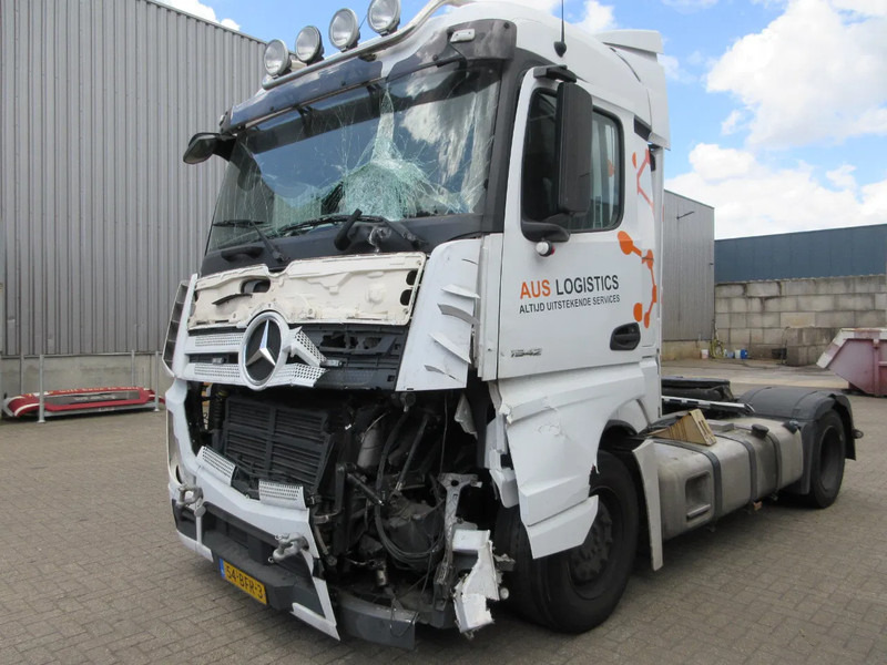 Mercedes-Benz Actros 1942 - Tracteur routier: photos 3 Mercedes-Benz Actros 1942 - Tracteur routier: photos 3