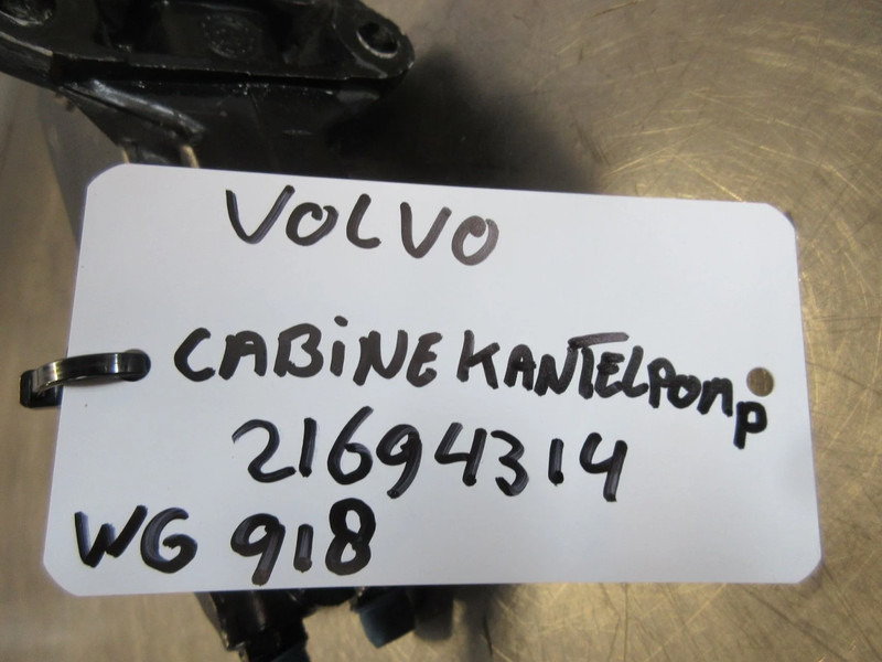Cabine et intérieur pour Camion Volvo VOLVO CABINE KANTELPOMP 21694314: photos 6