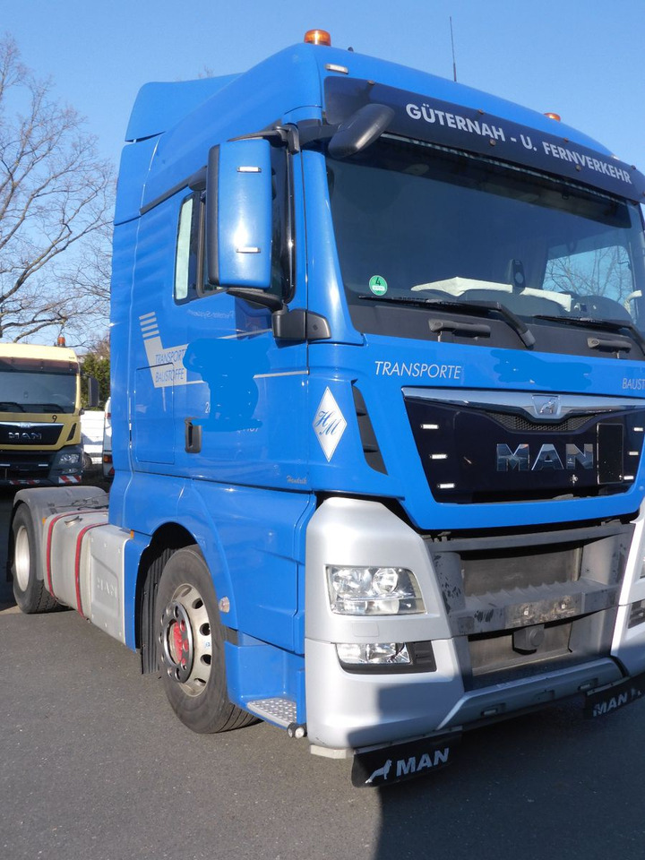 MAN TGX 18.440 Top Zustand Reifen 70 % Euro 6 - Tracteur routier: photos 1 MAN TGX 18.440 Top Zustand Reifen 70 % Euro 6 - Tracteur routier: photos 1