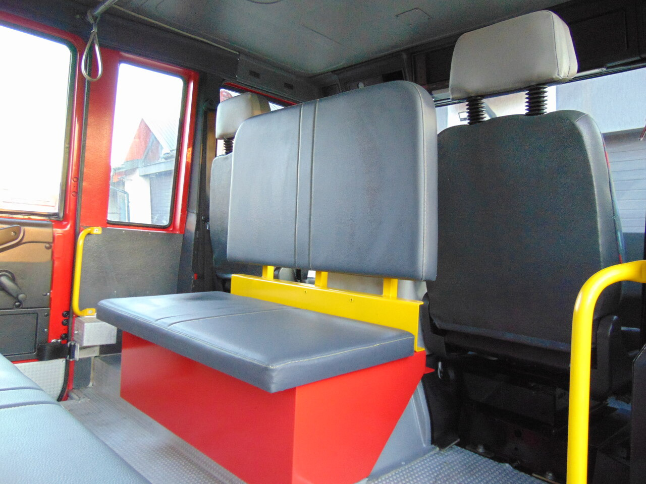 Camion de pompier IVECO EuroCargo 130E23 Camiva: photos 16 Camion de pompier IVECO EuroCargo 130E23 Camiva: photos 16