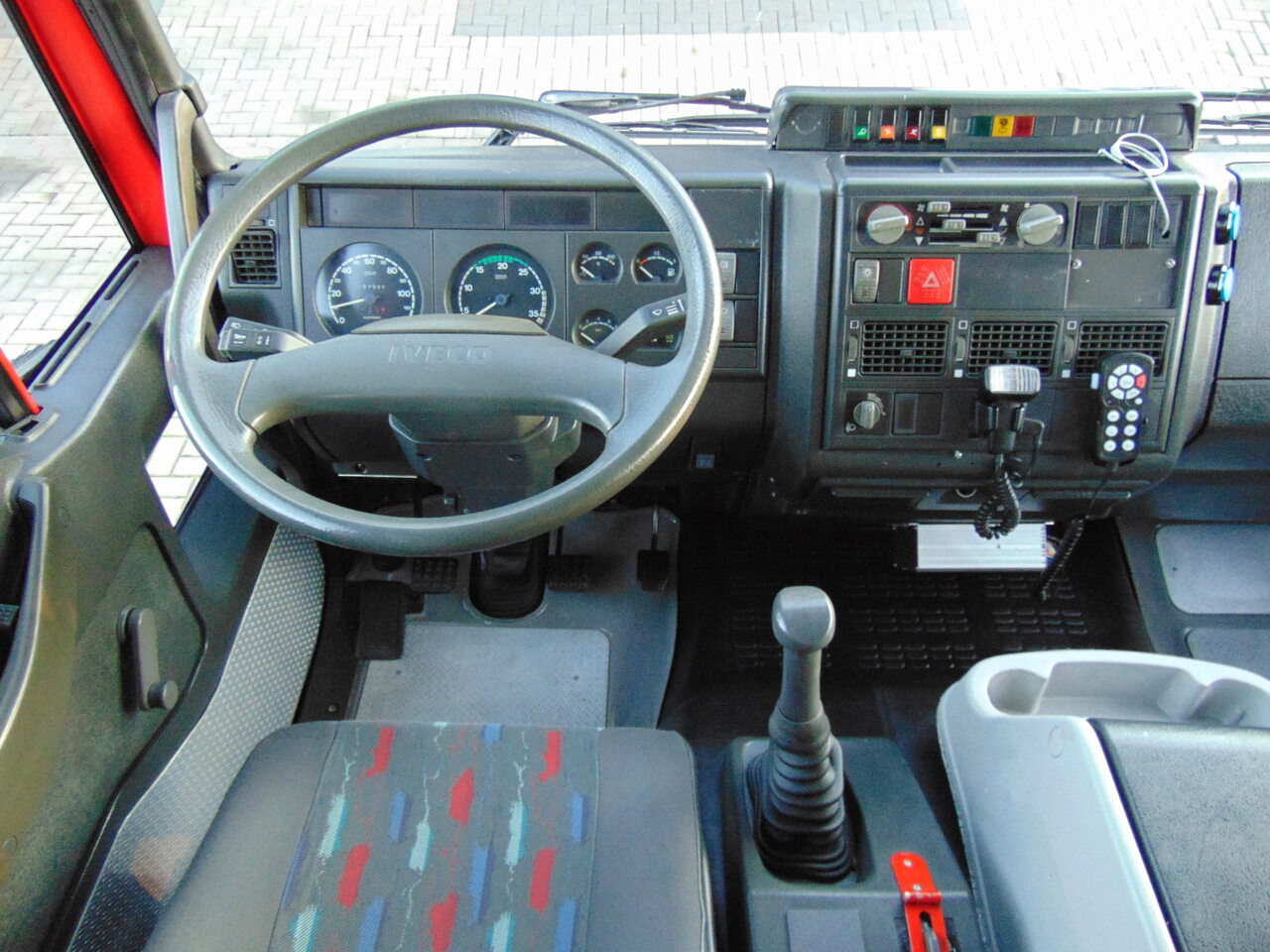 Camion de pompier IVECO EuroCargo 130E23 Camiva: photos 19 Camion de pompier IVECO EuroCargo 130E23 Camiva: photos 19
