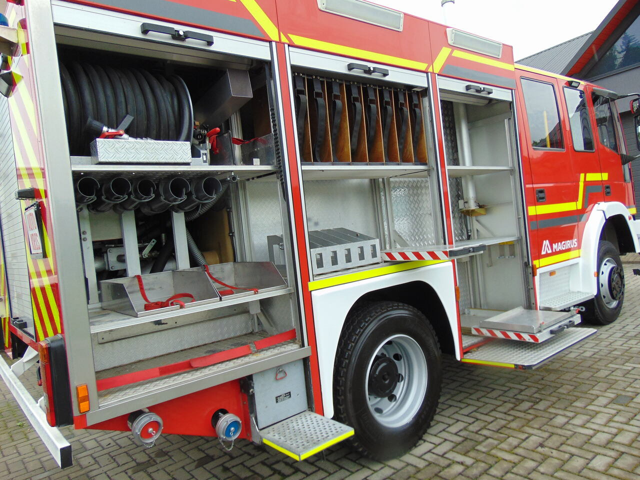 Camion de pompier IVECO EuroFire 140E24 4x4 MAGIRUS: photos 13
