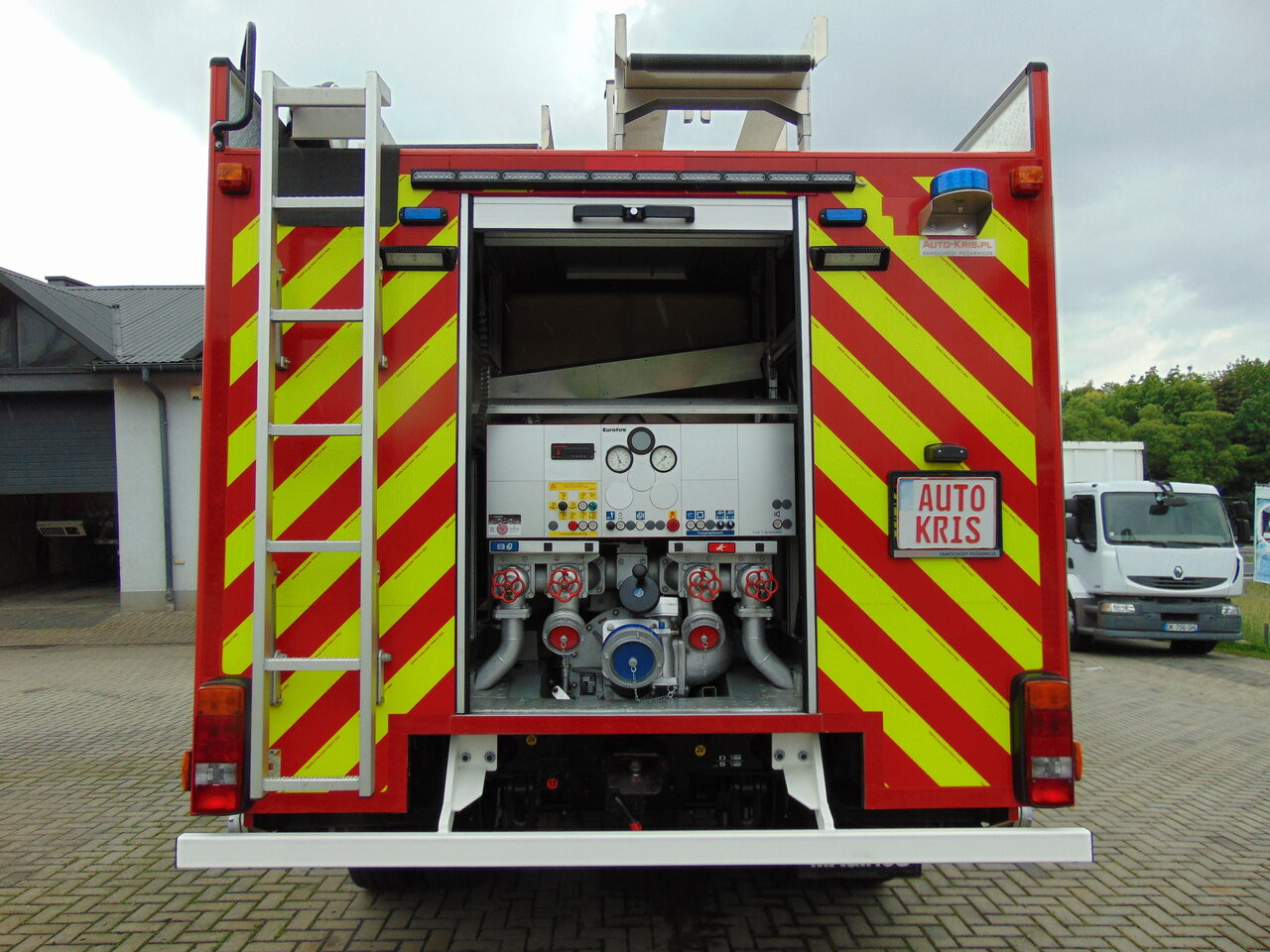 Camion de pompier IVECO EuroFire 140E24 4x4 MAGIRUS: photos 14