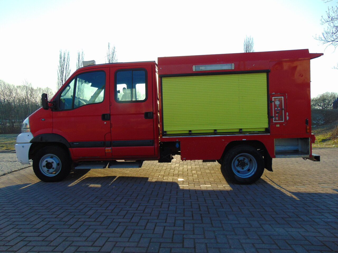 RENAULT Mascott 3,0DXi 160 GIMAEX - Camion de pompier: photos 5 RENAULT Mascott 3,0DXi 160 GIMAEX - Camion de pompier: photos 5